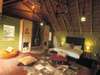 Jaci's Tree Lodge - Bedroom 